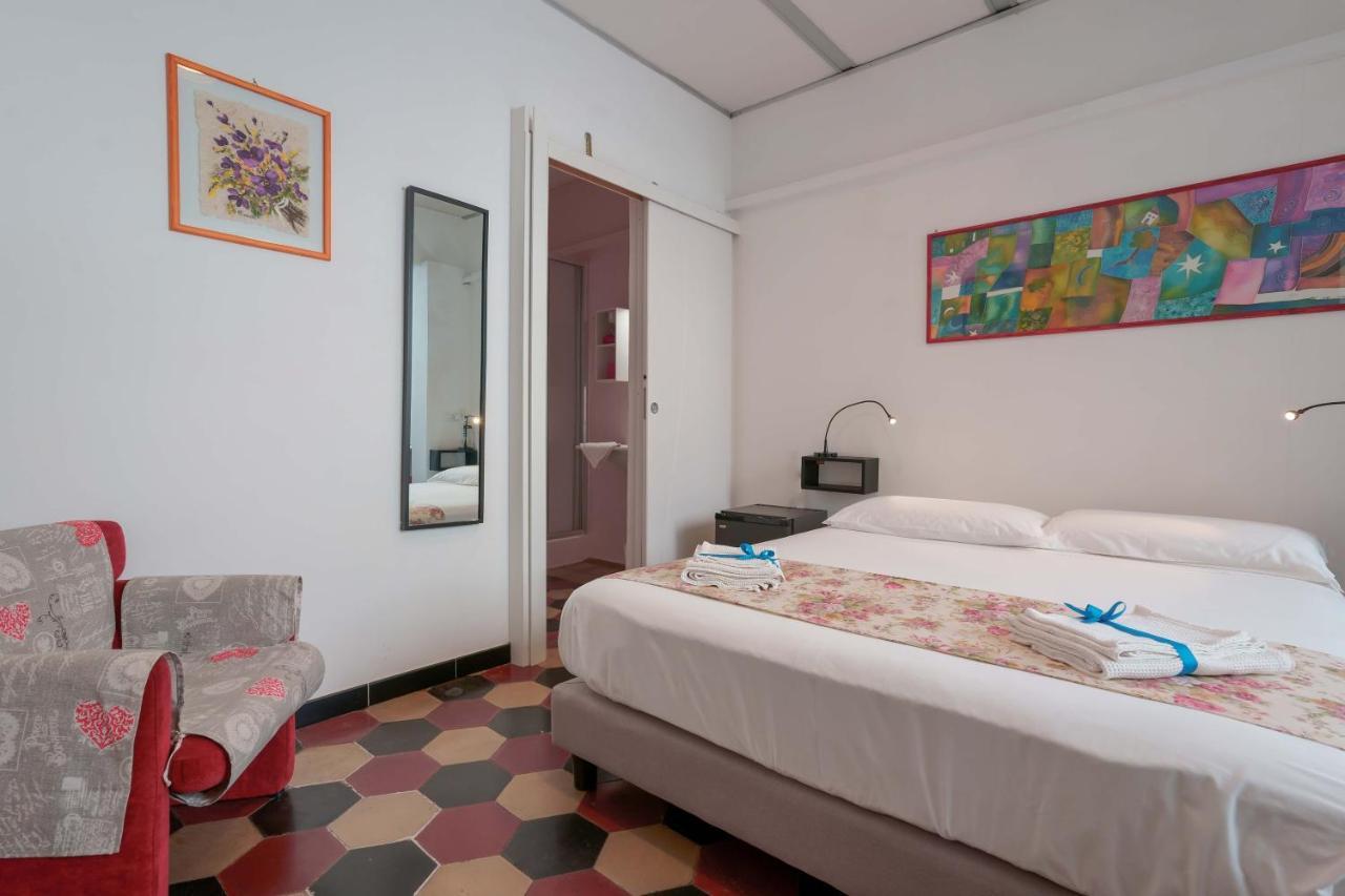 Casa Diaz Hotel Cagliari Buitenkant foto