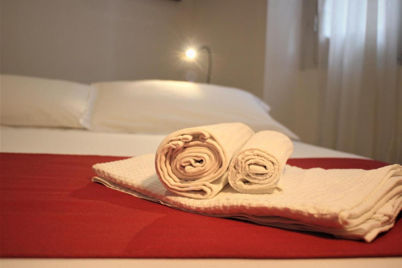 Casa Diaz Hotel Cagliari Buitenkant foto
