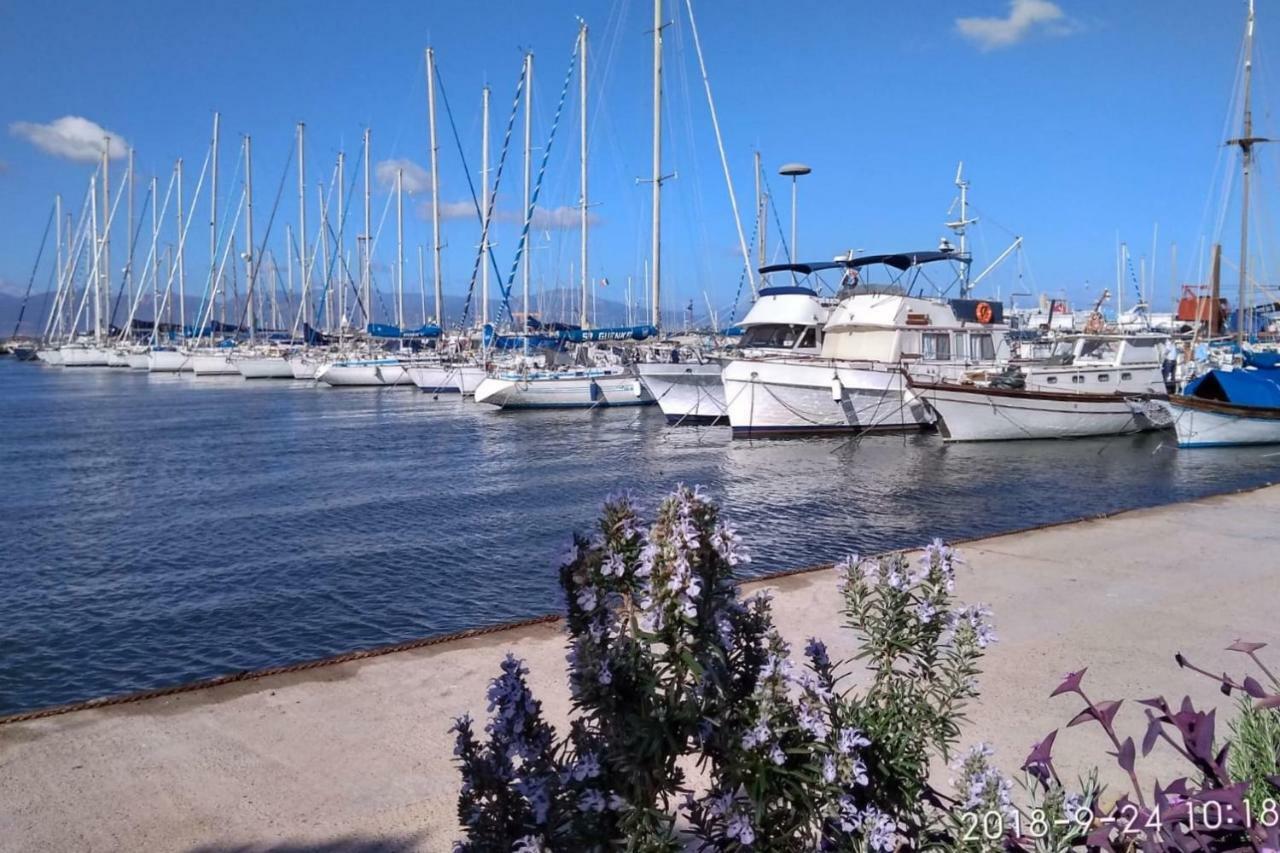 Casa Diaz Hotel Cagliari Buitenkant foto